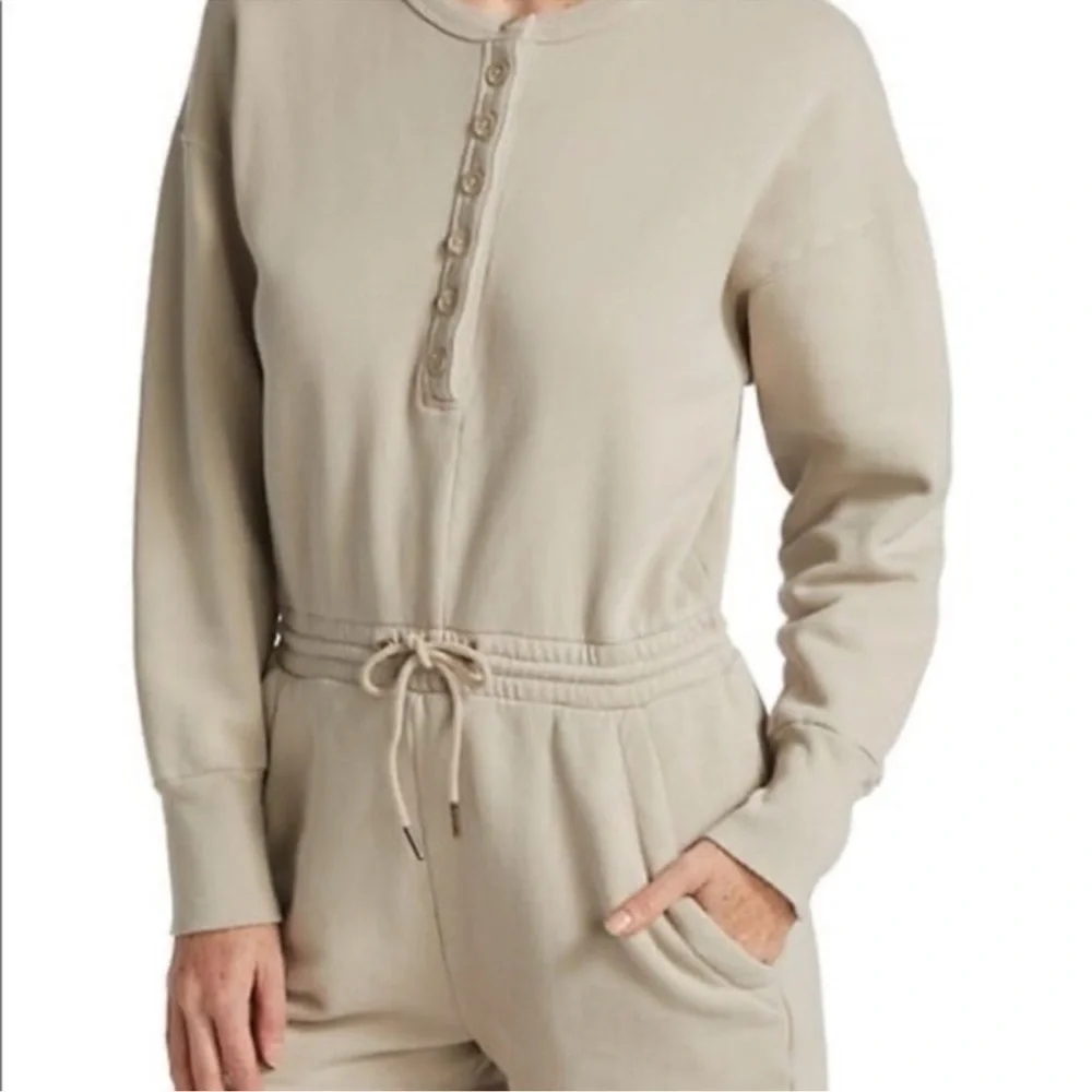 Citizens of Humanity LouLou Fleece Romper Size M in Feather‎ Z233-31
